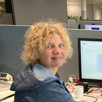 Martina Raith ist Schwerbehindertensprecherin in der BEW. Sie unterstützt Menschen mit Behinderungen.
