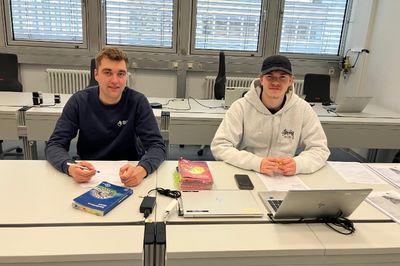 Die Frühauslerner können wegen guter Leistungen ihre Ausbildungszeit verkürzen - bleiben aber weiterhin in der BEW.